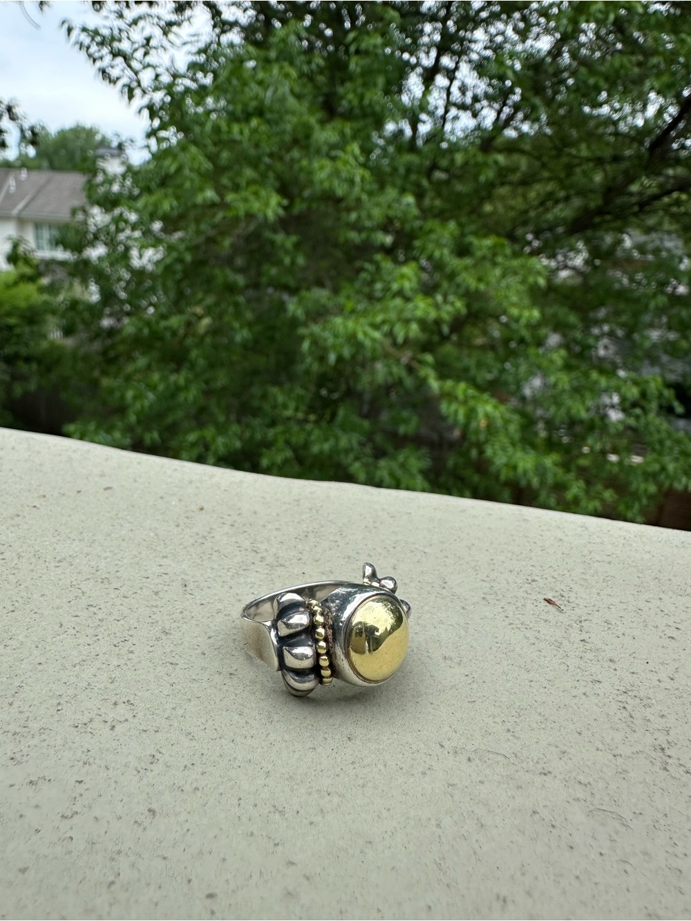 LAGOS Caviar Sterling Silver 18K Gold Dome Ring Size 8 - Picture 1 of 5